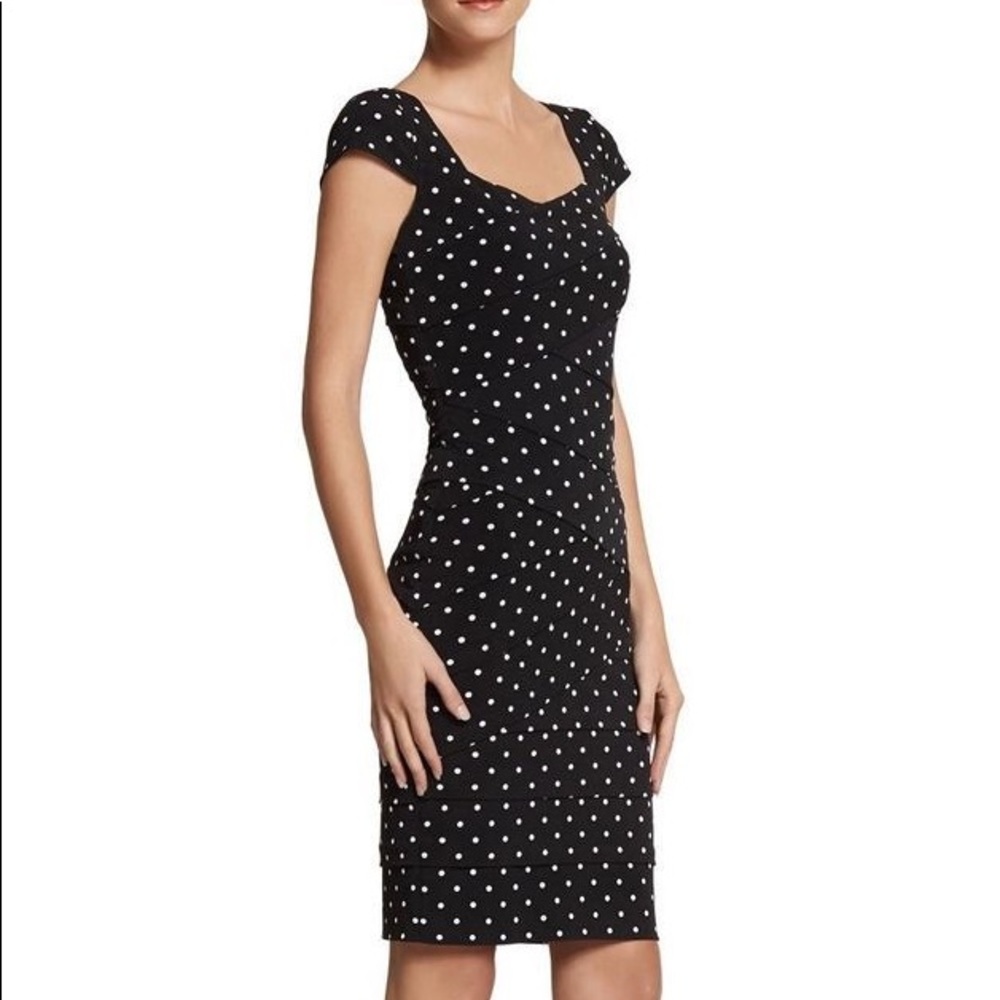 WHBM great stretch figure flattering dress